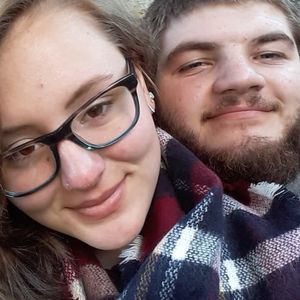 Meet your Posher, Maya